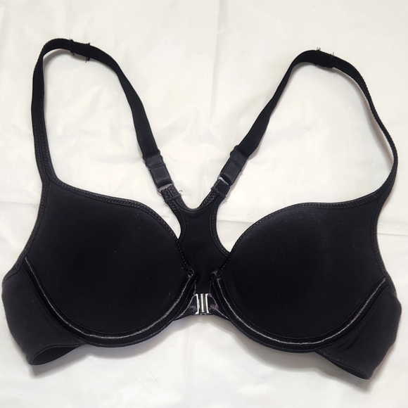 vassarette Intimates & Sleepwear Vassarette Black Frontclasp Bra